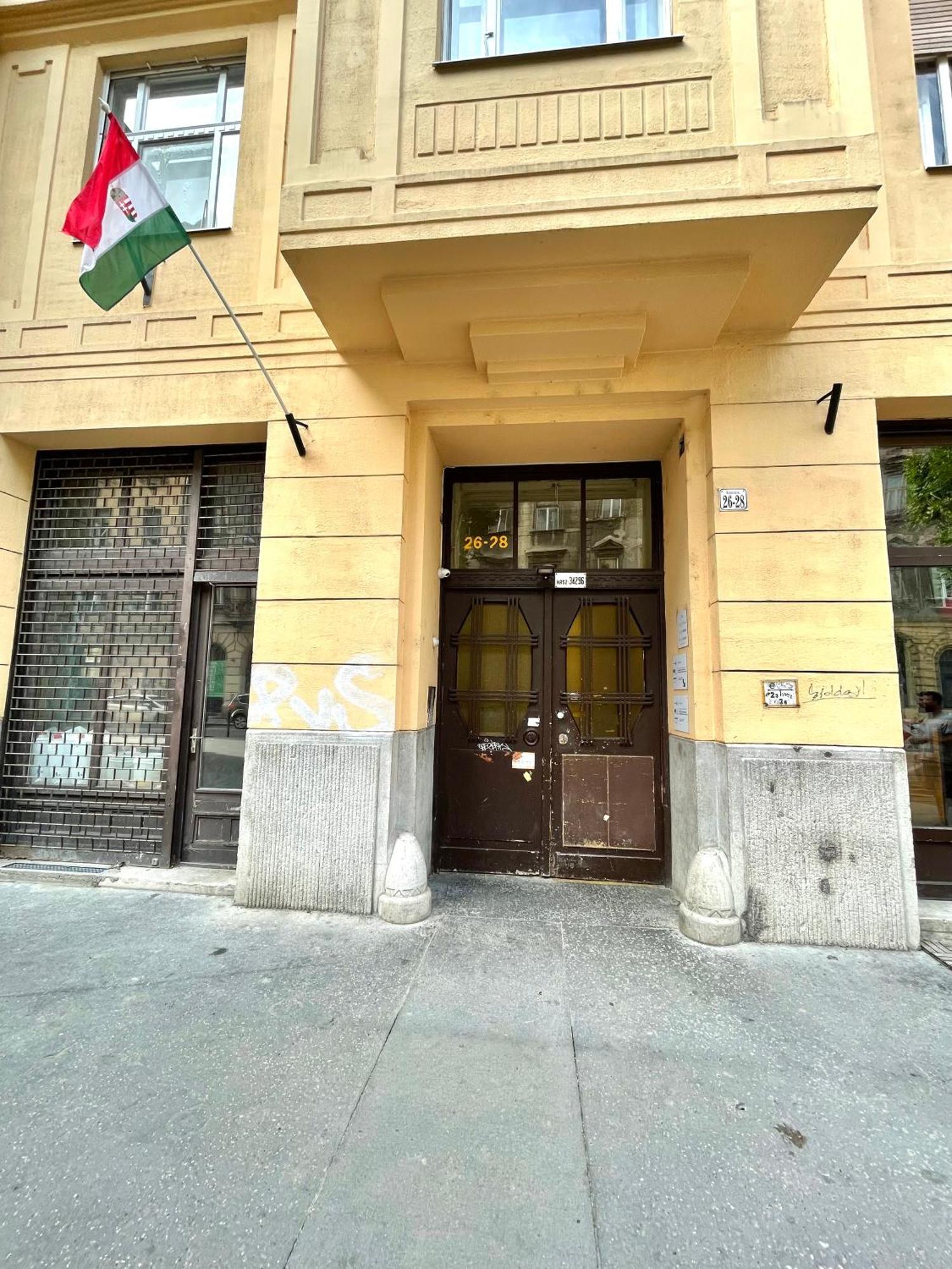 בודפשט Relax Home With 2 Bedroom, 2 Bathroom For 6 People In The City Centre Free Coffee מראה חיצוני תמונה
