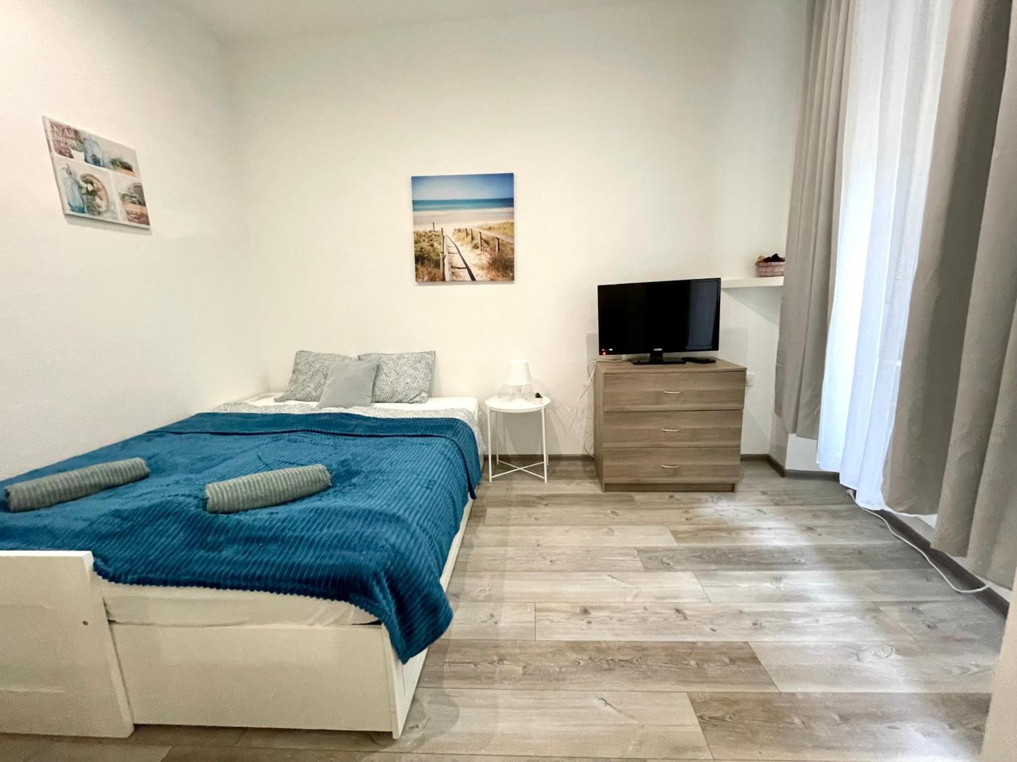 בודפשט Relax Home With 2 Bedroom, 2 Bathroom For 6 People In The City Centre Free Coffee מראה חיצוני תמונה
