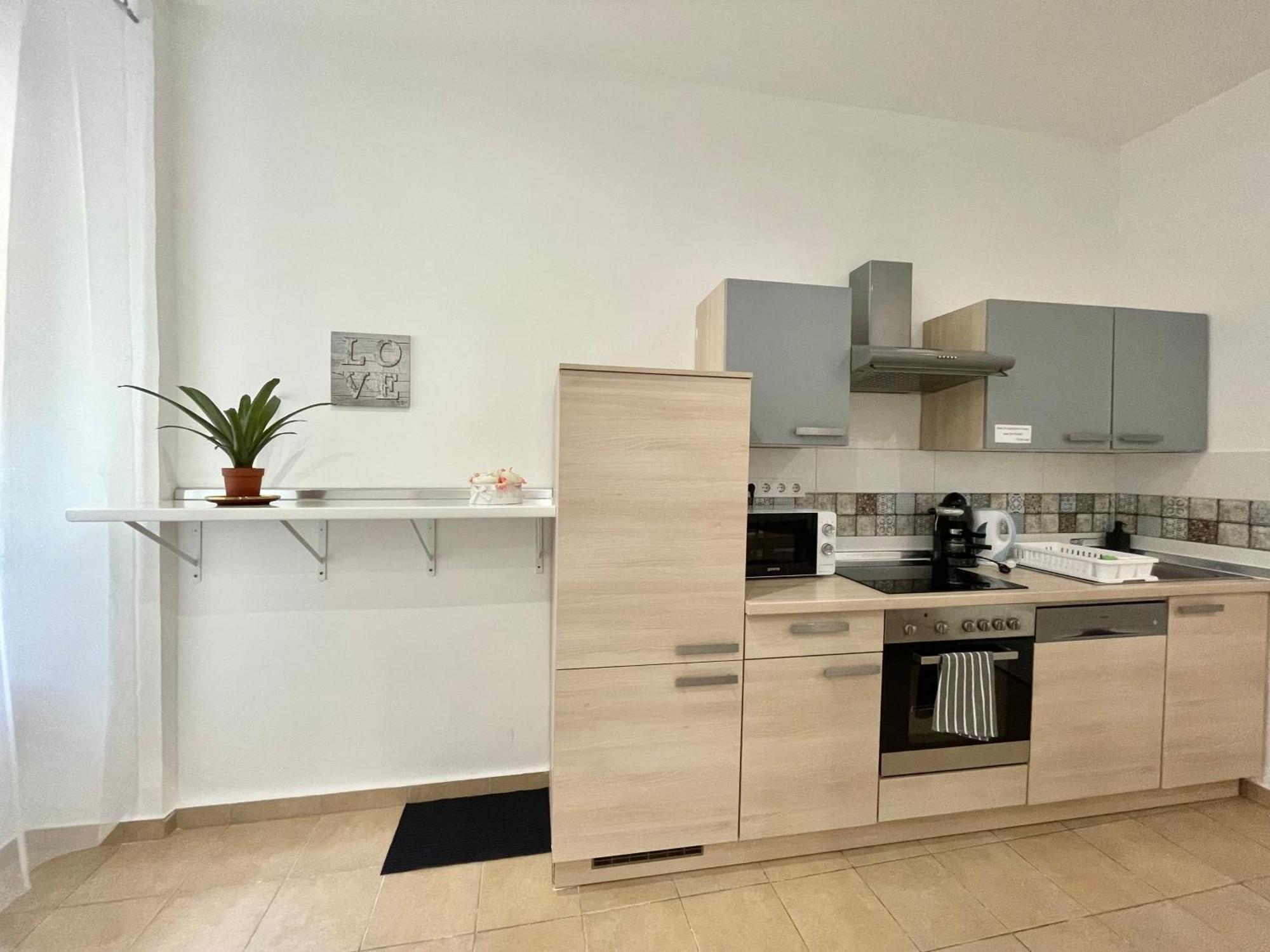 בודפשט Relax Home With 2 Bedroom, 2 Bathroom For 6 People In The City Centre Free Coffee מראה חיצוני תמונה